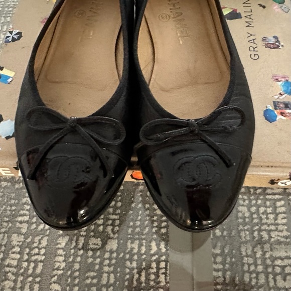 Chanel Ballet Flats w patent leather toe • size 37 - Picture 4 of 14